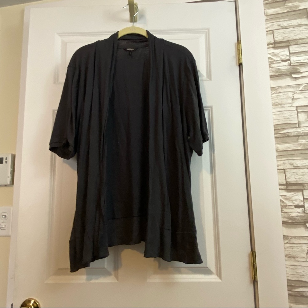 Grey short sleeve open front cardi